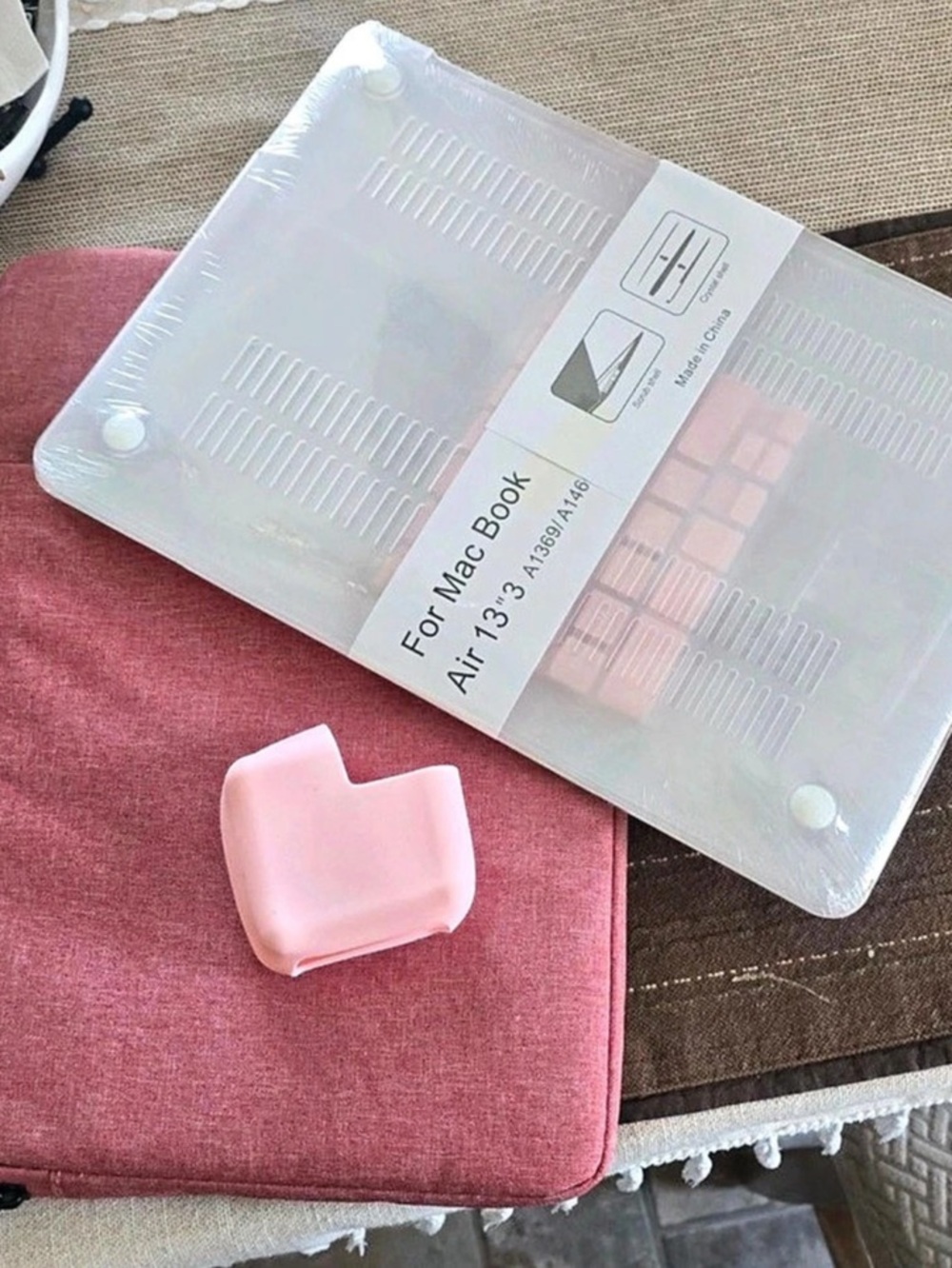 MacBook Air 13.3-inch A1369/A1466 case & Sleeve Pink & Clear